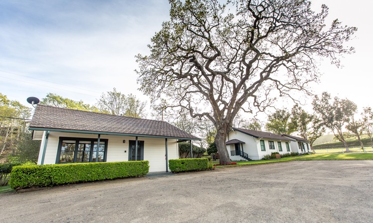 CottageTejanaExt6000x3586