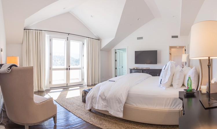 VHMasterBed6000x3586-2